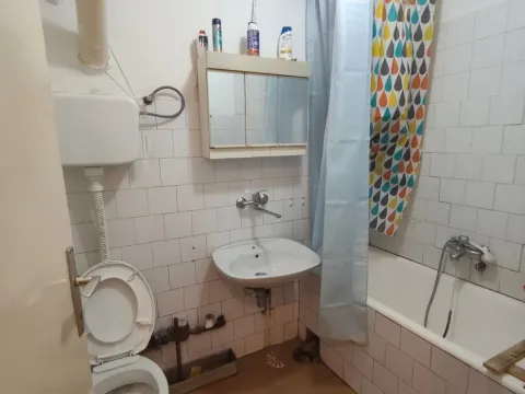 Sale, two bedroom apartment, 57m², Centar, Loznica - image 4