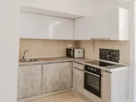 Izdavanje, dvosoban stan, 72m², Centar, Tivat - image 13