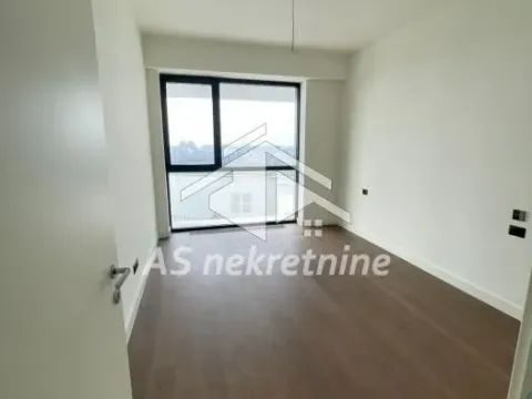 Izdavanje, četvorosoban stan, 148m², Savski Venac, Beograd - image 8
