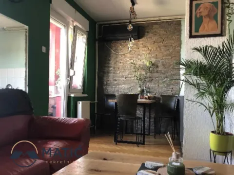 Prodaja, trosoban stan, 72m², Nova Detelinara, Novi Sad Sve Podlokacije