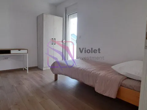 Izdavanje, trosoban stan, 100m², Zagorič, Podgorica - image 2