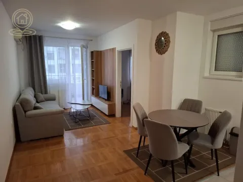 Izdavanje, jednosoban stan, 50m², Grbavica, Novi Sad Sve Podlokacije - image 3