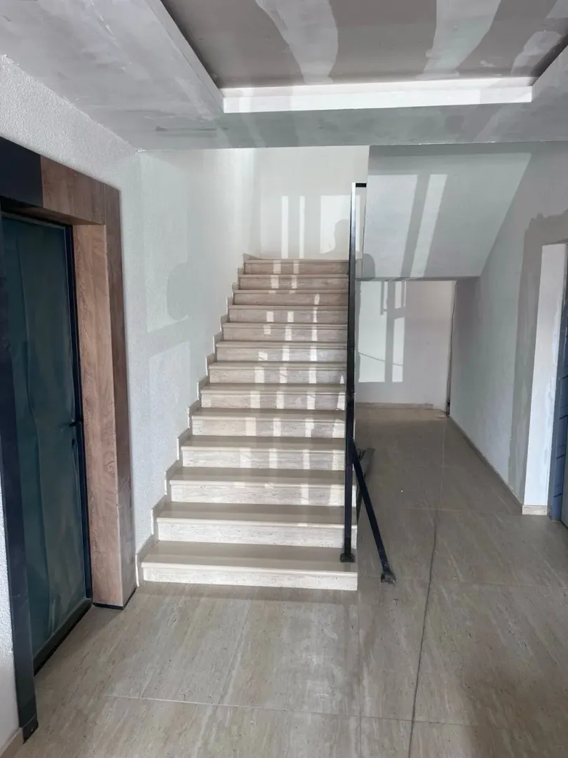 Prodaja, dvosoban stan, 89m², Gorica C, Podgorica