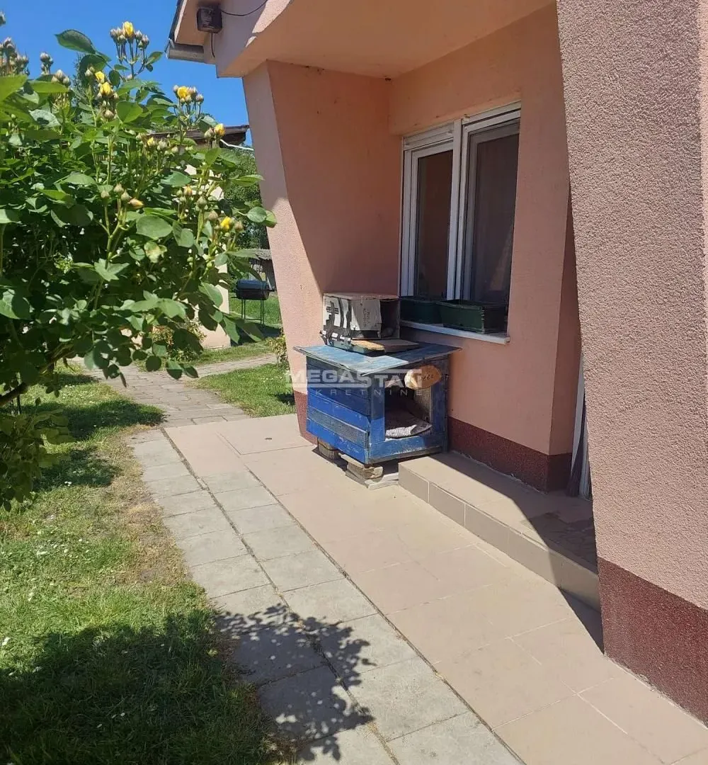Sale, one bedroom apartment, 53m², Padinska Skela, Palilula Sve Podlokacije