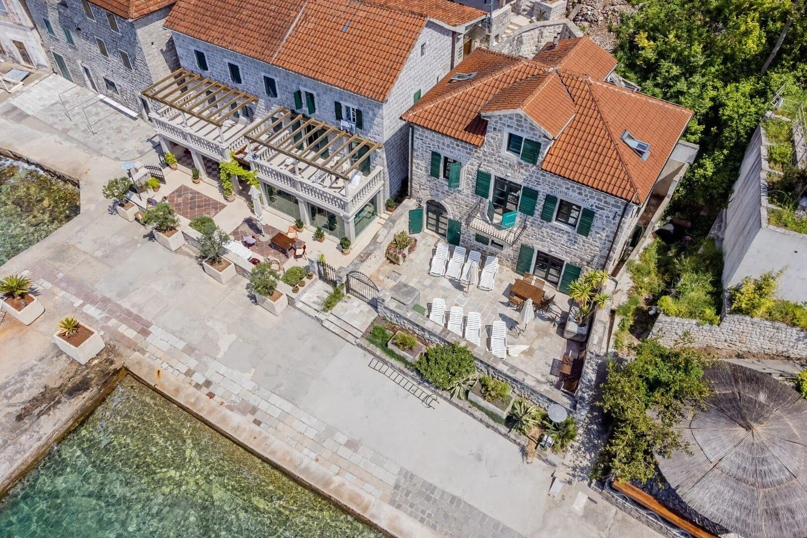 Prodaja, kuća, 220m², Rose, Herceg Novi