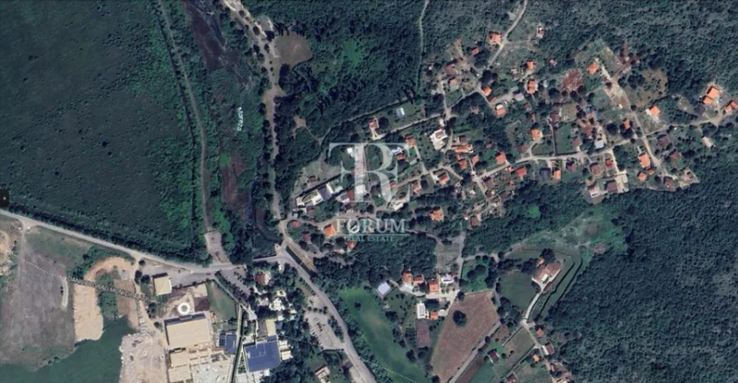 Prodaja, plac, 2100m², Mareza, Podgorica