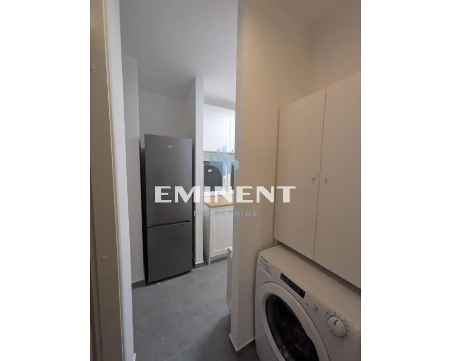Izdavanje, trosoban stan, 71m², Novi Beograd Blok 23, Novi Beograd Sve Podlokacije