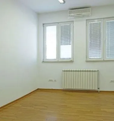 Rent, office space, 130m², Stari Grad, Beograd