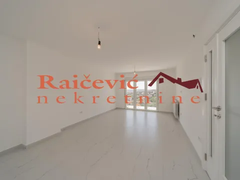 Prodaja, trosoban stan, 81m², Grocka, Beograd - image 2