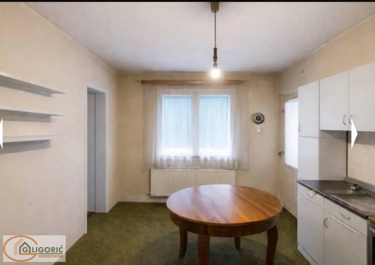 Sale, three bedroom apartment, 94m², Stari Grad, Beograd