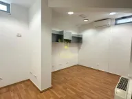 Izdavanje, poslovni prostor, 150m², Preko Morače, Podgorica - image 7