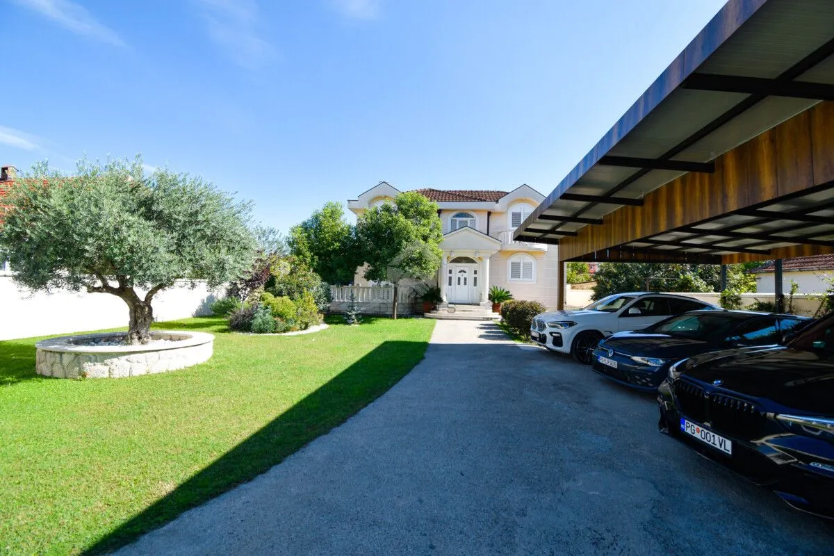 Rent, house, 300m², Zabjelo, Podgorica
