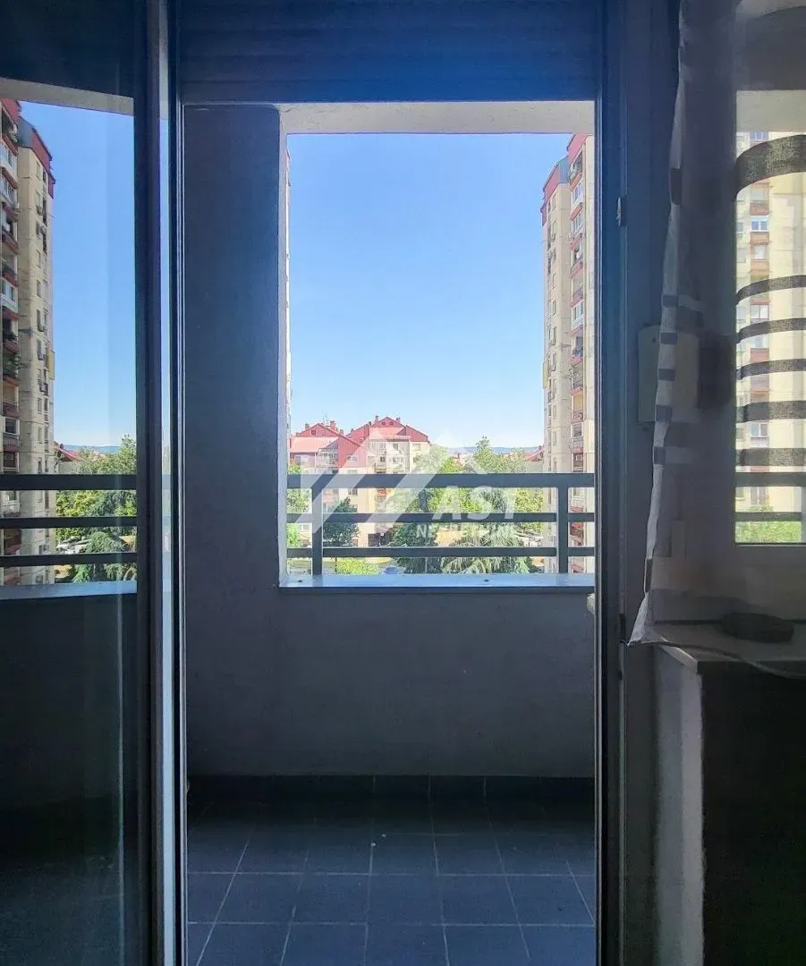 Izdavanje, stan, 25m², Grbavica, Novi Sad Sve Podlokacije