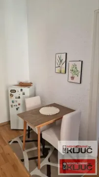 Izdavanje, jednosoban stan, 35m², Centar, Novi Sad - image 6