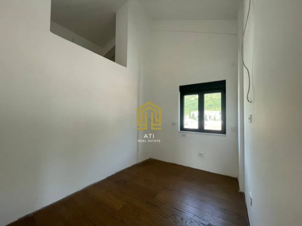 Prodaja, trosoban stan, 130m², Budva, Crna Gora