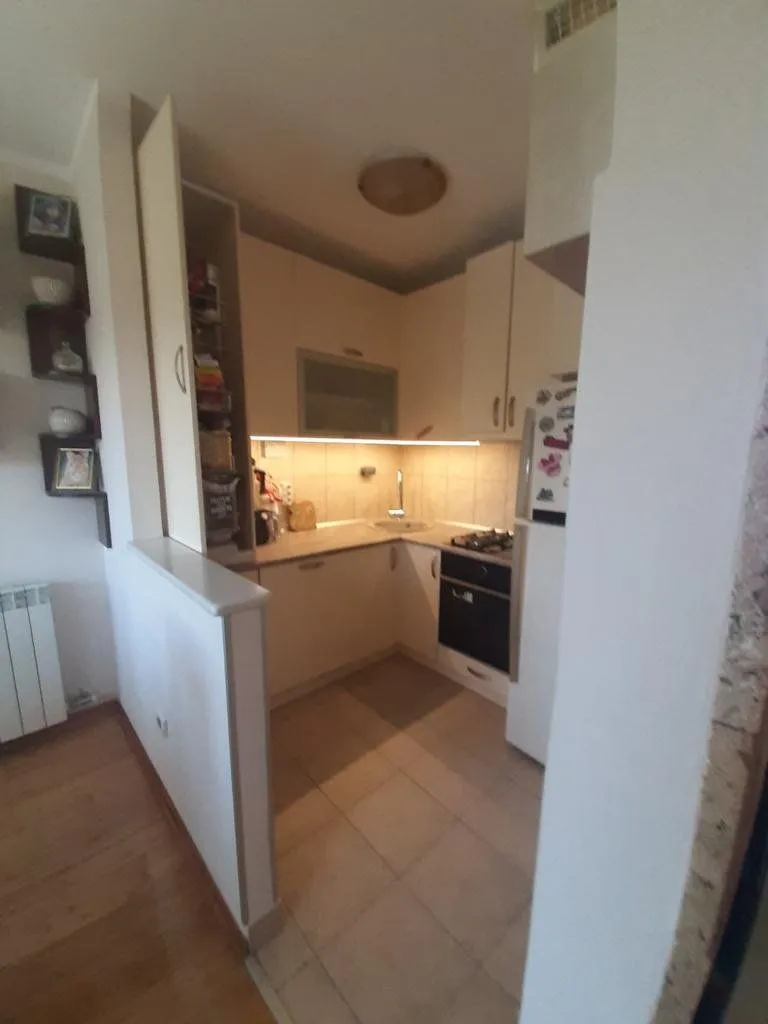 Izdavanje, dvosoban stan, 75m², Preko Morače, Podgorica