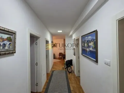 Prodaja, četvorosoban stan, 92m², Grbavica, Novi Sad Sve Podlokacije - image 9