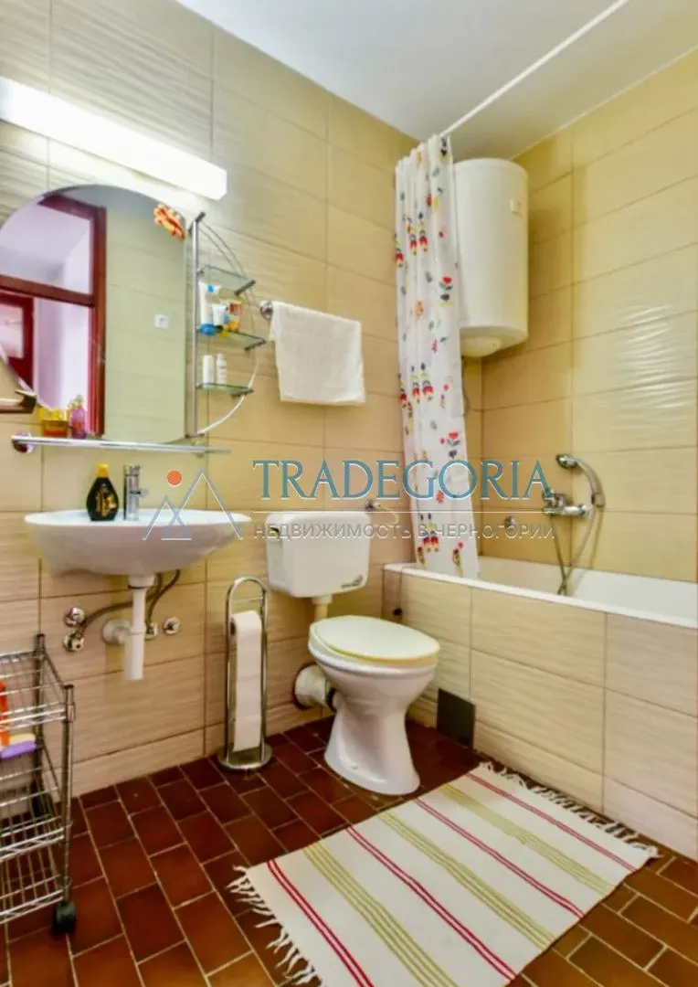 Prodaja, trosoban stan, 103m², Bar, Crna Gora