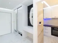 Izdavanje, dvosoban stan, 100m², Rafailovići, Budva - image 10