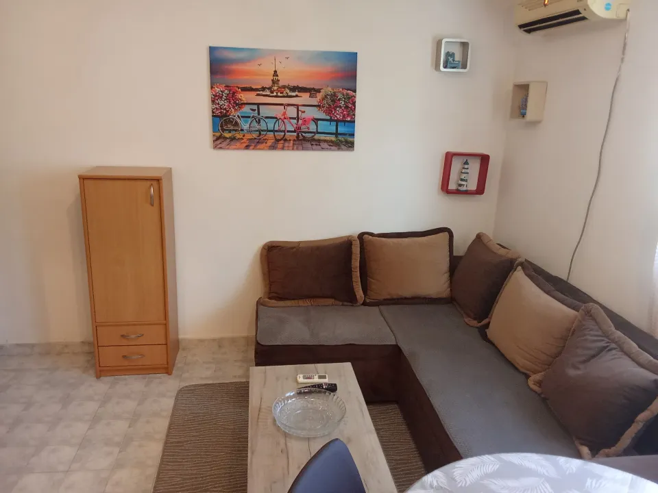 Rent, two bedroom apartment, 34m², Bjeliši, Bar