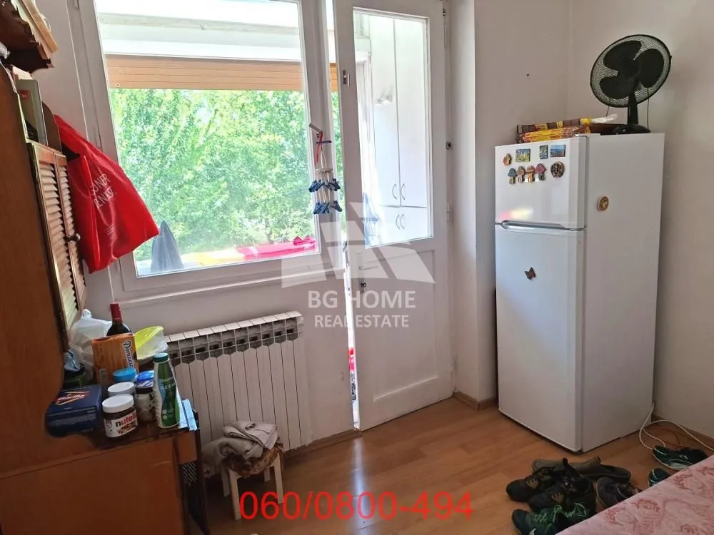 Sale, three bedroom apartment, 62m², Zvezdarska Šuma, Zvezdara Sve Podlokacije
