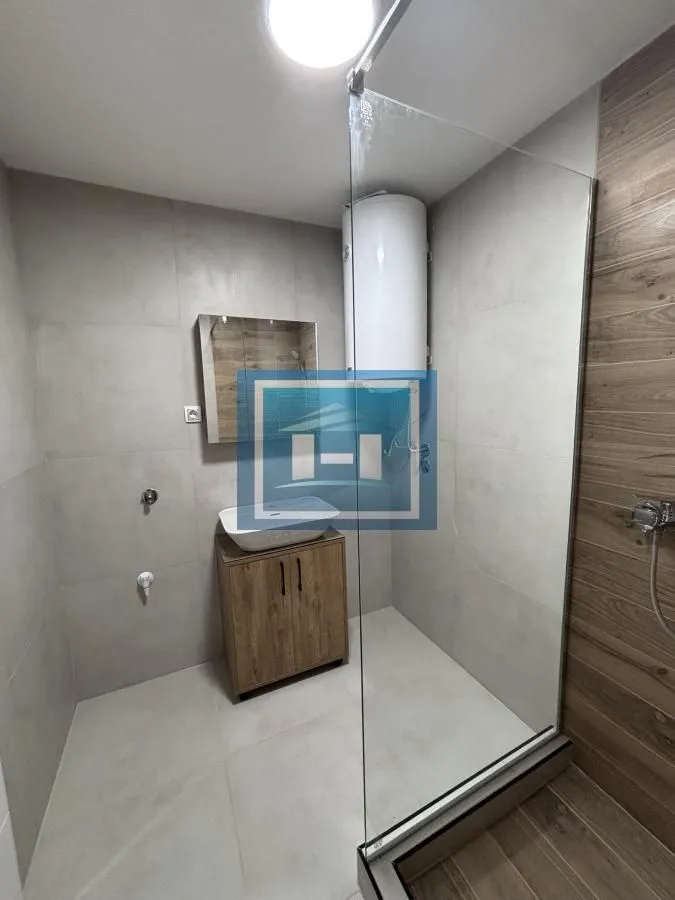 Prodaja, dvosoban stan, 83m², Centar, Jagodina
