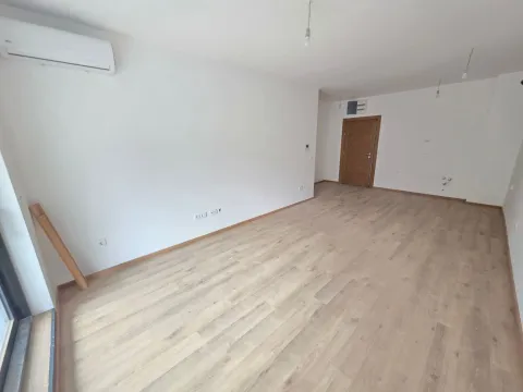 Sale, one bedroom apartment, 57m², Kamenovo, Budva - image 5