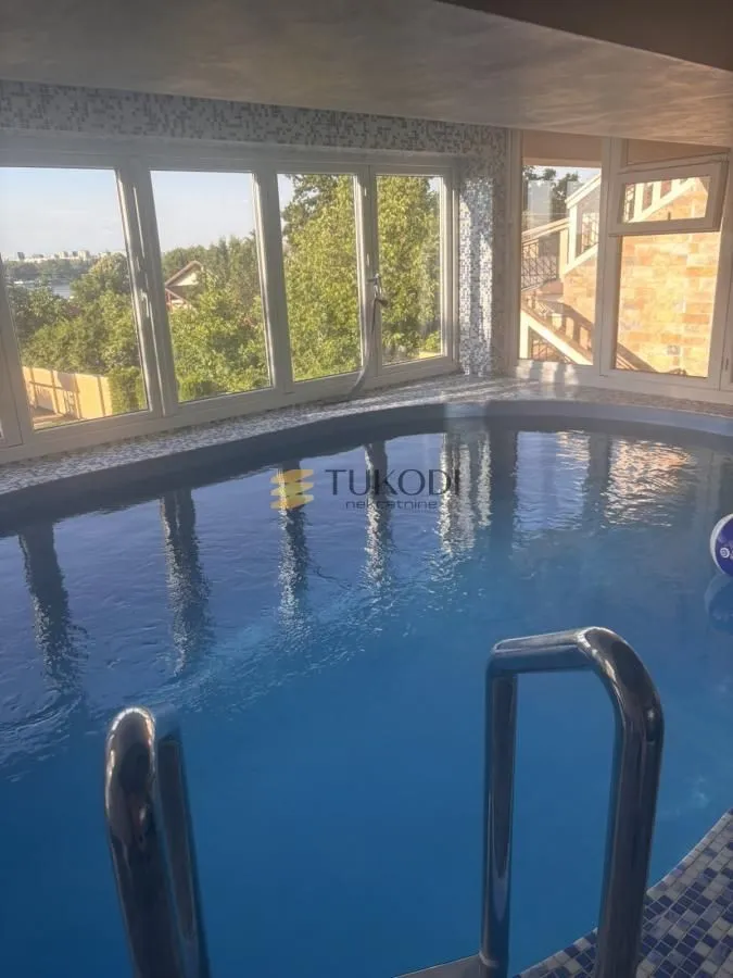 Prodaja, kuća, 400m², Sremska Kamenica, Petrovaradin