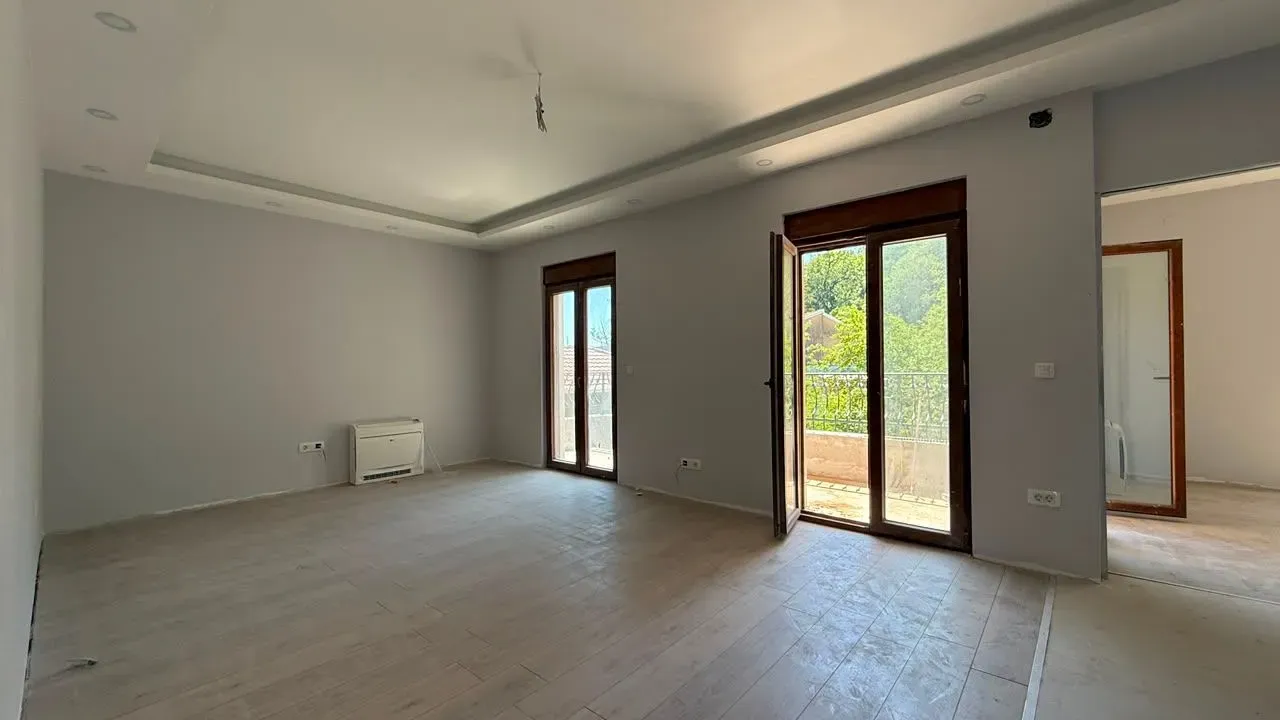 Sale, three bedroom apartment, 107m², Bečići, Budva