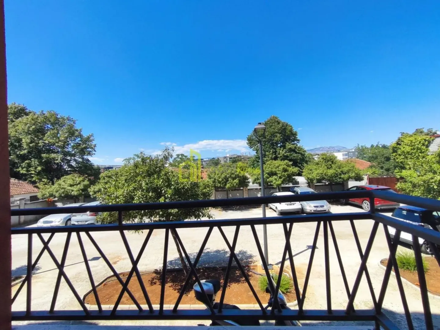 Izdavanje, jednosoban stan, 38m², Krivi Most, Podgorica