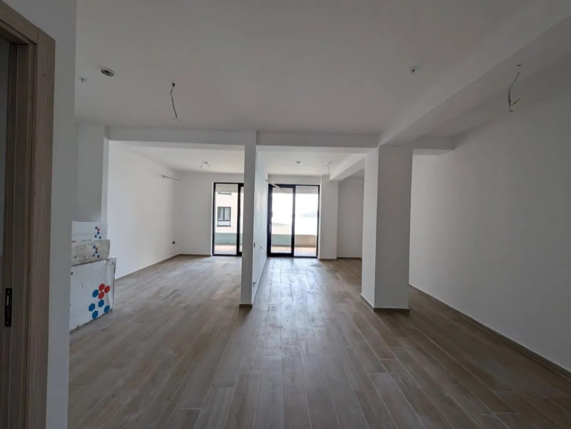 Prodaja, jednosoban stan, 57m², Rafailovići, Budva