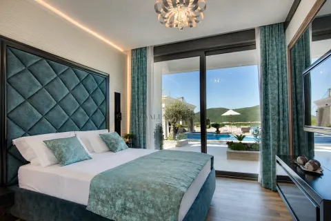 Rent, house, 190m², Jaz, Budva - image 13