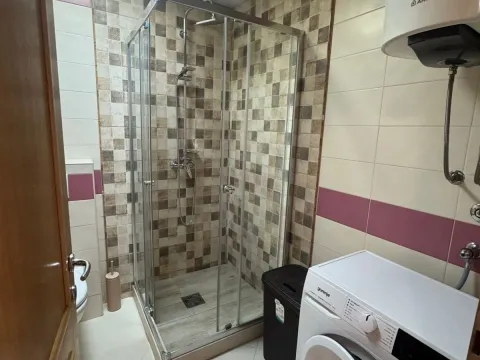 Rent, one bedroom apartment, 57m², Bar, Crna Gora - image 9