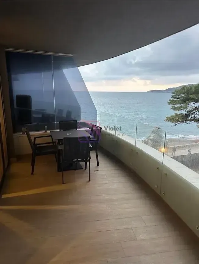 Prodaja, jednosoban stan, 59m², Rafailovići, Budva