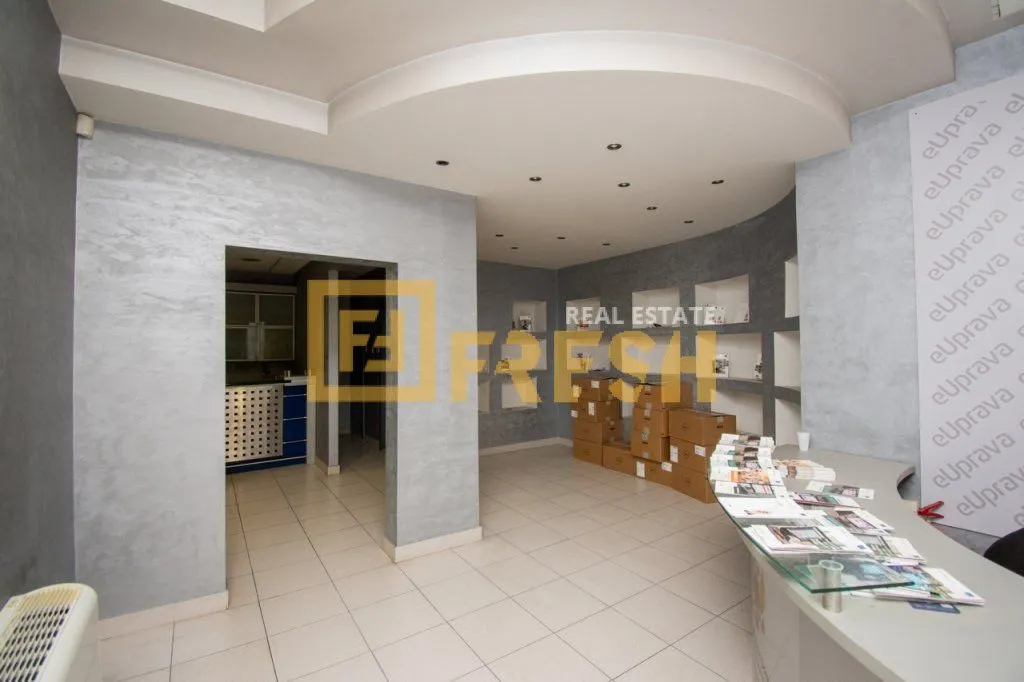 Sale, office space, 533m², Centar, Podgorica