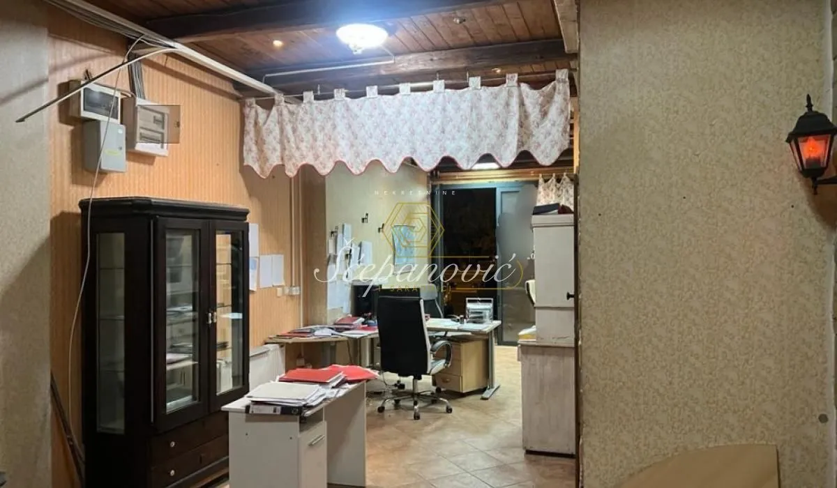 Sale, office space, 56m², Novo naselje, Novi Sad