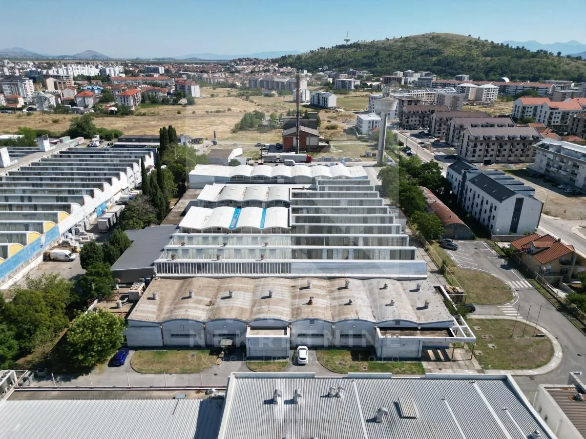 Rent, office space, 1850m², Zabjelo, Podgorica