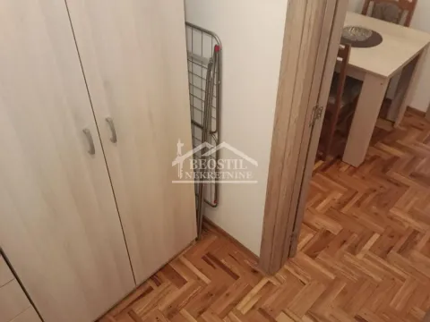 Izdavanje, jednosoban stan, 35m², Zvezdara Sve Podlokacije, Beograd - image 4