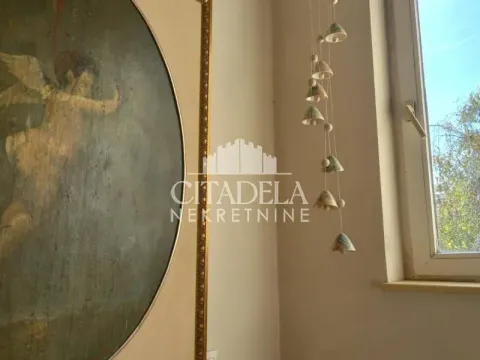 Izdavanje, trosoban stan, 110m², Zemun Kalvarija, Zemun Sve Podlokacije - image 4