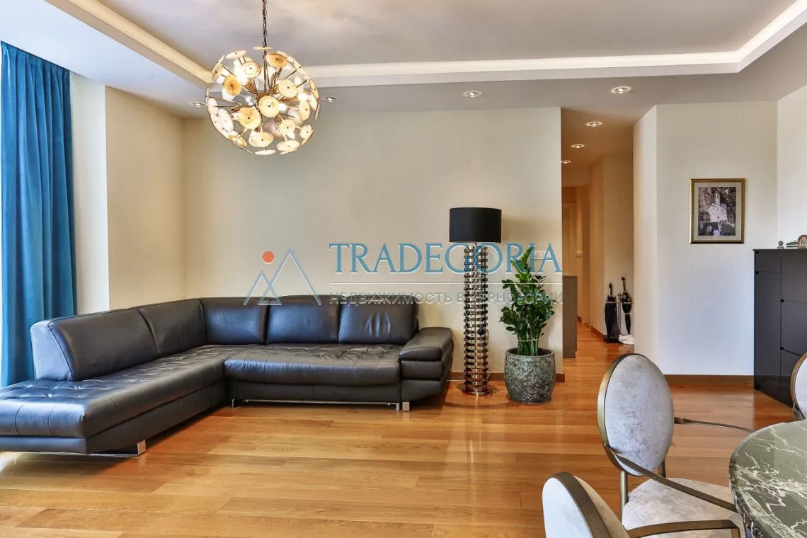 Prodaja, dvosoban stan, 72m², Budva, Crna Gora