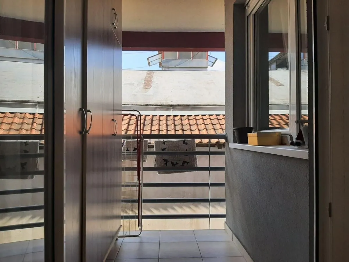 Izdavanje, dvosoban stan, 45m², Podbara, Novi Sad Sve Podlokacije
