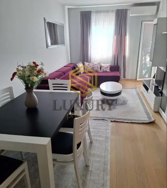 Rent, one bedroom apartment, 46m², City Kvart, Podgorica