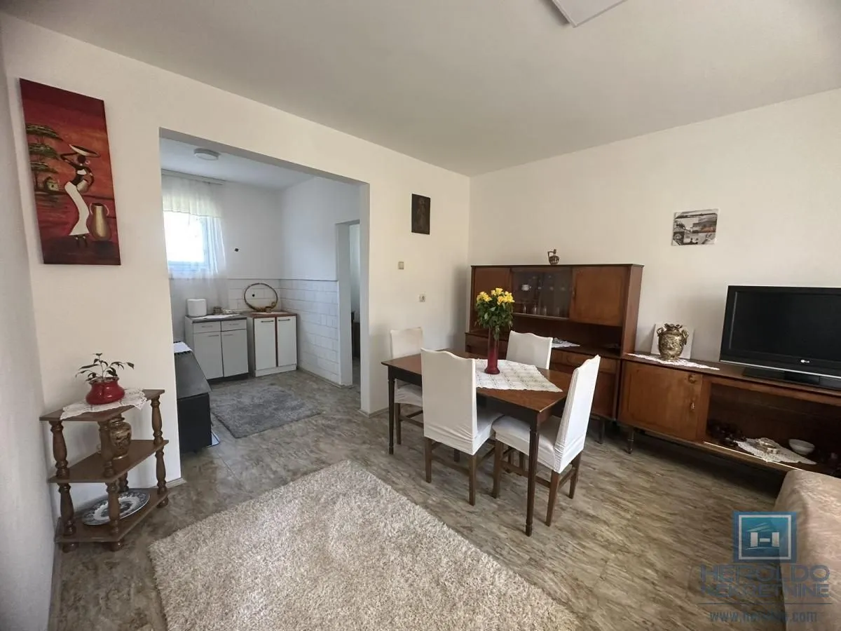 Sale, house, 215m², Ćuprija, Srbija