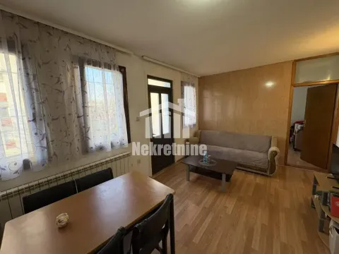 Sale, two bedroom apartment, 49m², Zemun Kalvarija, Zemun Sve Podlokacije - image 3