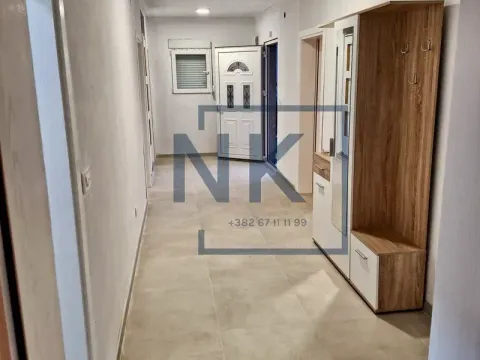 Izdavanje, kuća, 170m², Cijevna, Podgorica - image 15