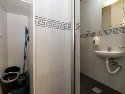 Rent, office space, 147m², Momišići, Podgorica - image 6