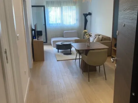 Prodaja, jednosoban stan, 42m², Bečići, Budva - image 2