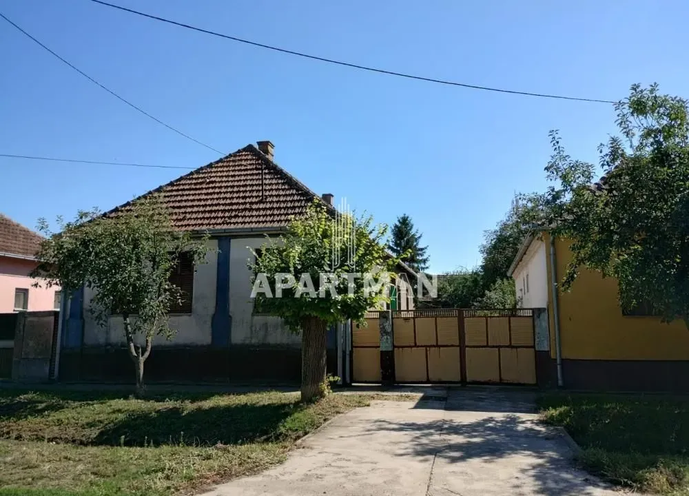 Prodaja, kuća, 170m², Obrež, Pećinci