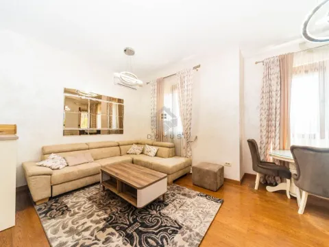 Rent, three bedroom apartment, 86m², Stara Varoš, Podgorica - image 1