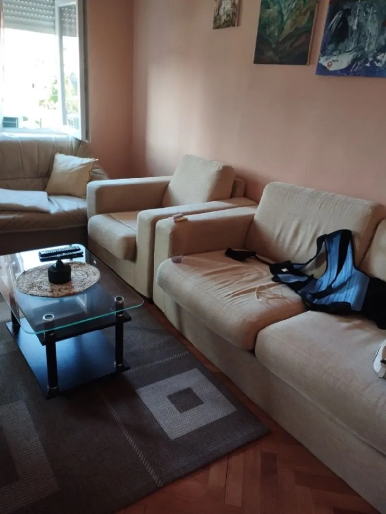 Izdavanje, jednosoban stan, 50m², Pejton, Podgorica